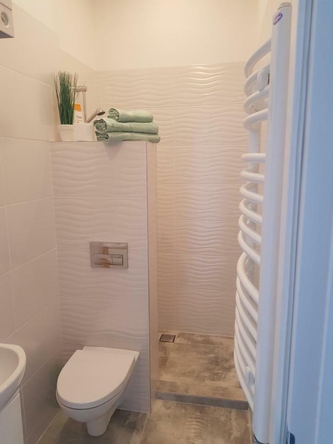 Apartament Piano Mini Apartment Malbork Exterior photo